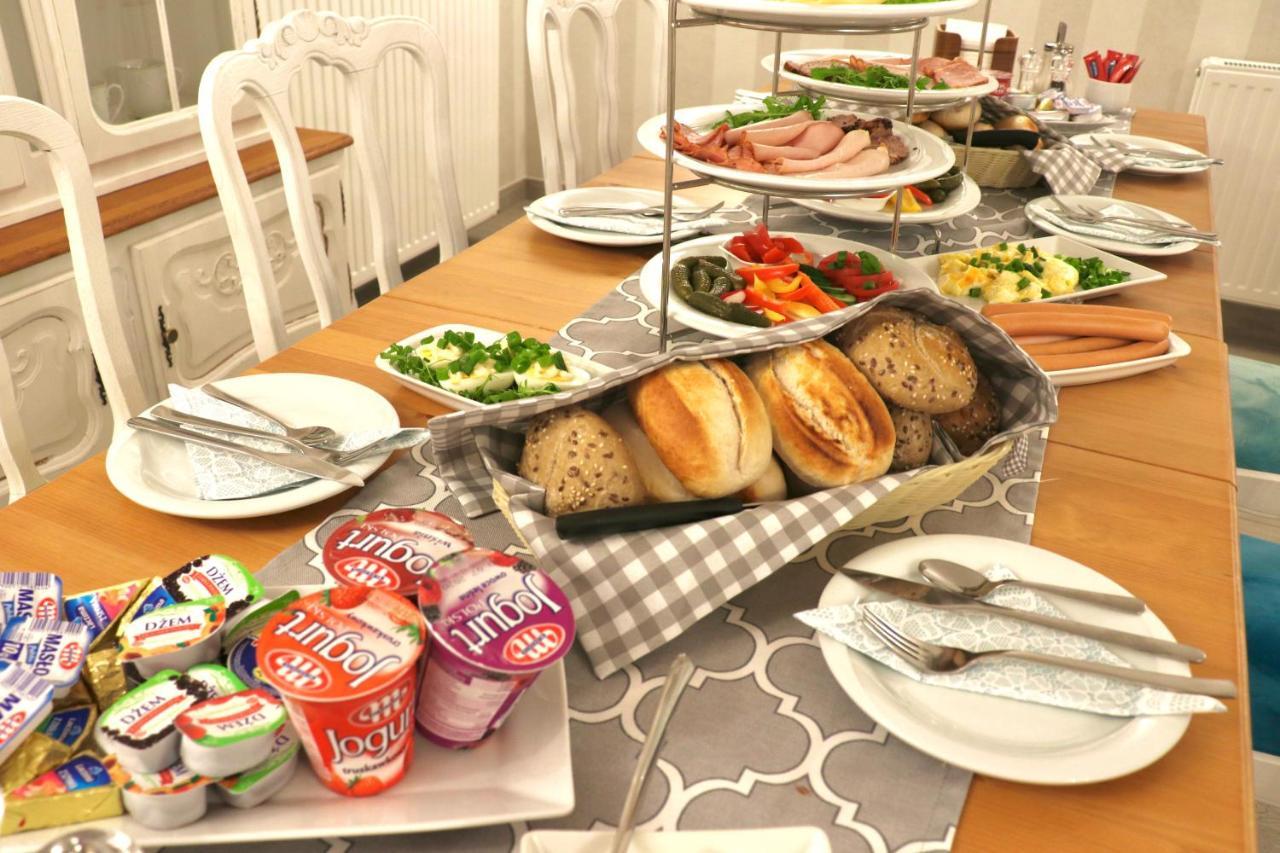 Premium - Bed & Breakfast Malbork Bagian luar foto