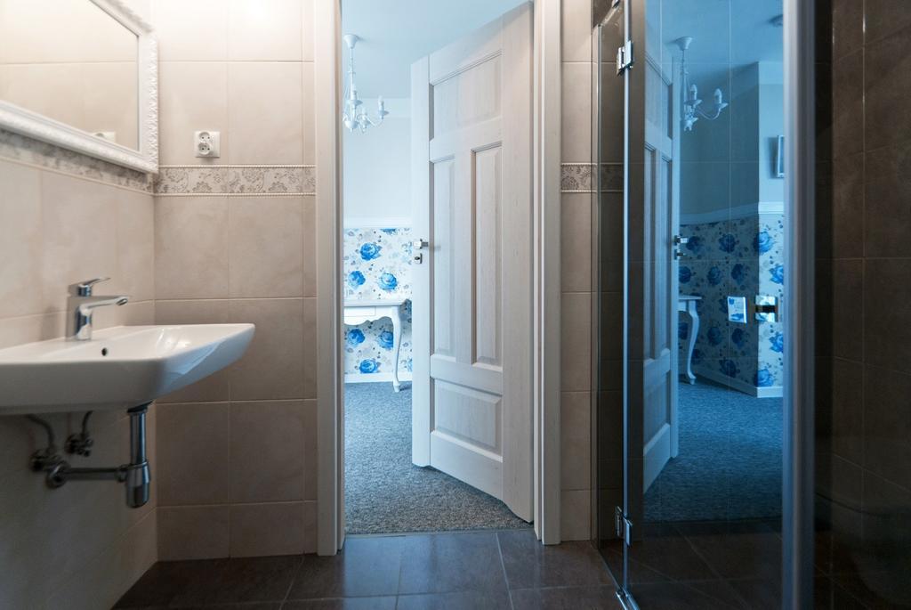 Premium - Bed & Breakfast Malbork Bagian luar foto