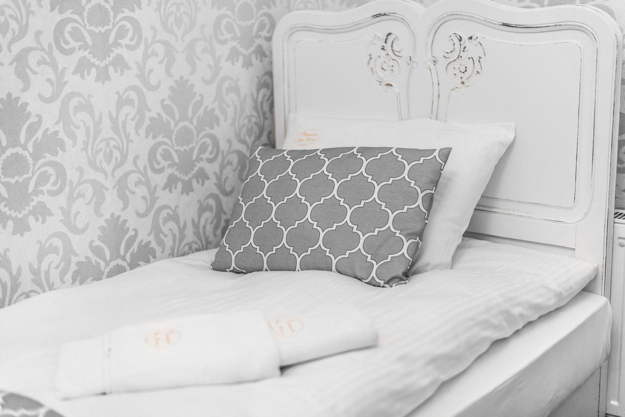 Premium - Bed & Breakfast Malbork Bagian luar foto